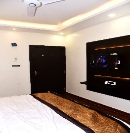 Single Deluxe Room